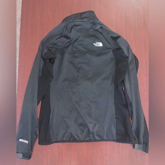 The North Face Black Jacket - Picture 4 of 4